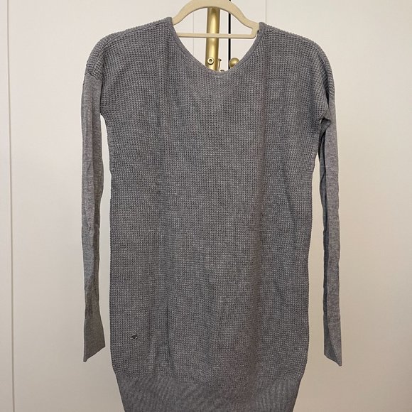 Lululemon The Sweater Life Grey Waffle Knit Cashmere Sweater, Size 4 - Picture 9 of 10